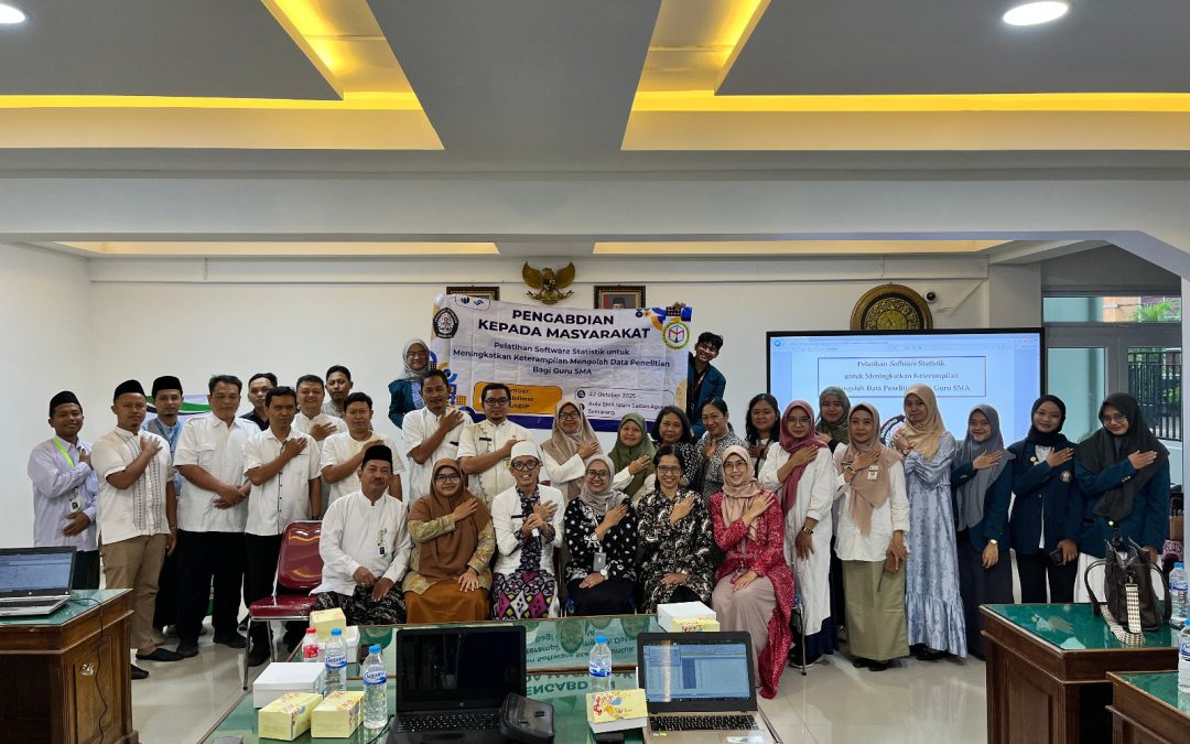 Departemen Matematika FSM UNDIP Tingkatkan Kompetensi Guru SMA di Semarang Melalui Pelatihan Software Statistika